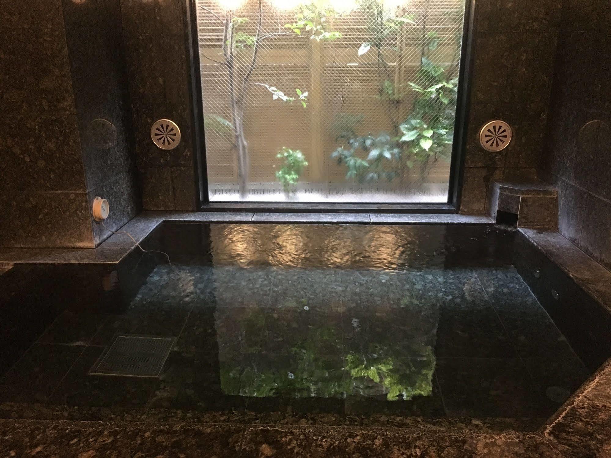 Hotel Route-Inn Tosu Ekimae מראה חיצוני תמונה