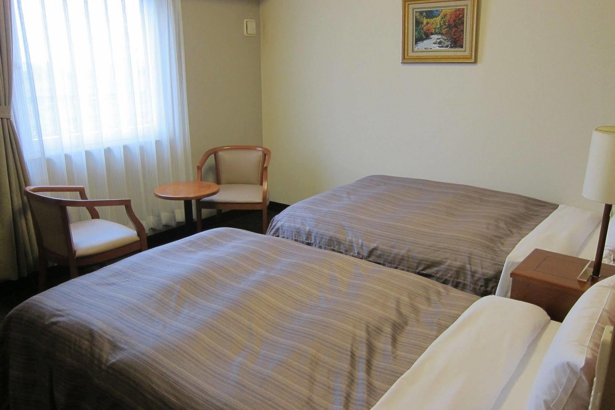 Hotel Route-Inn Tosu Ekimae מראה חיצוני תמונה